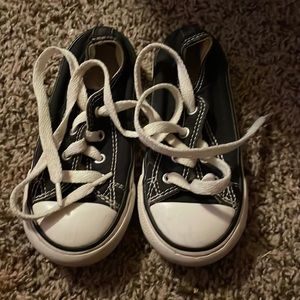 Size 8 Converse